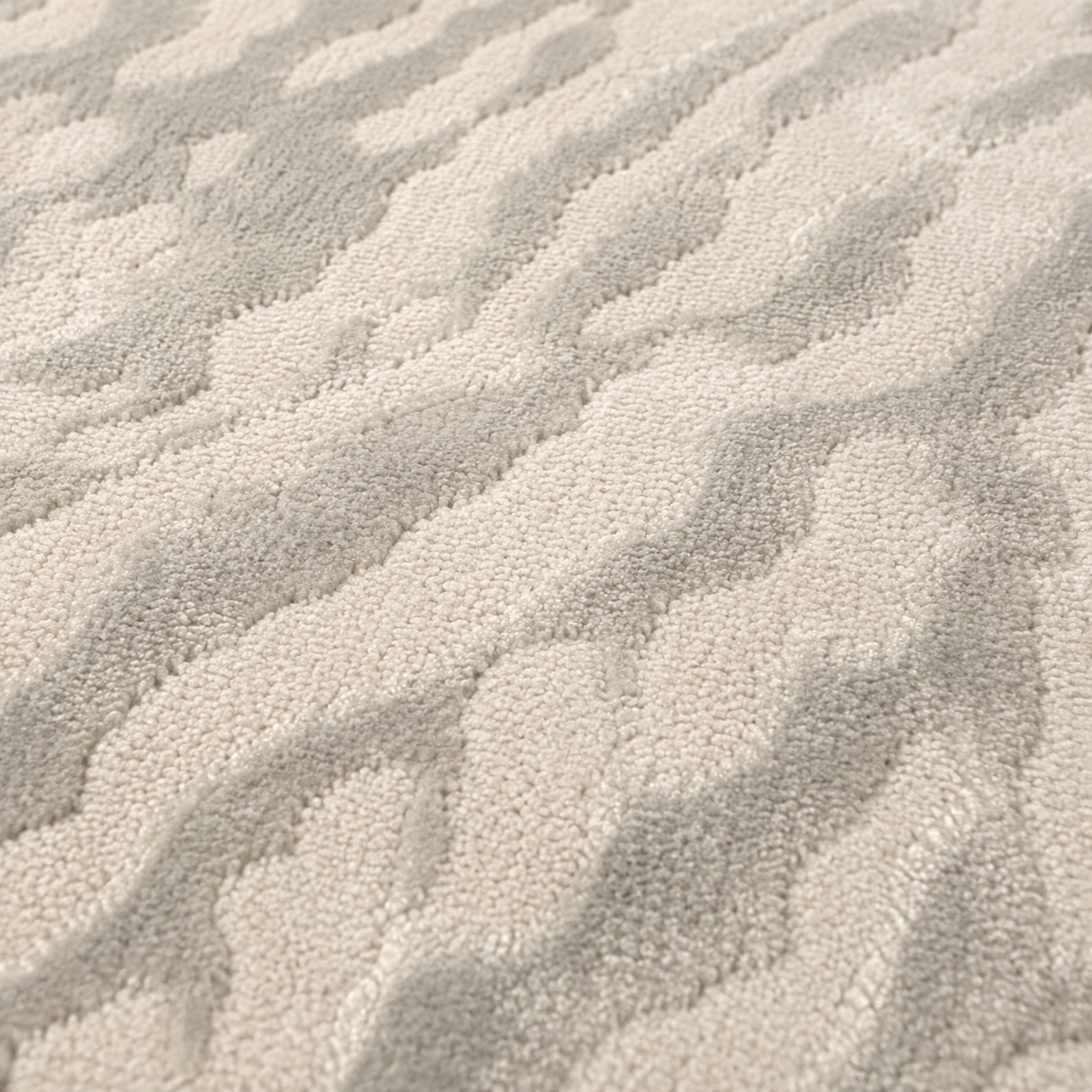 Minimal Luxe Carpet