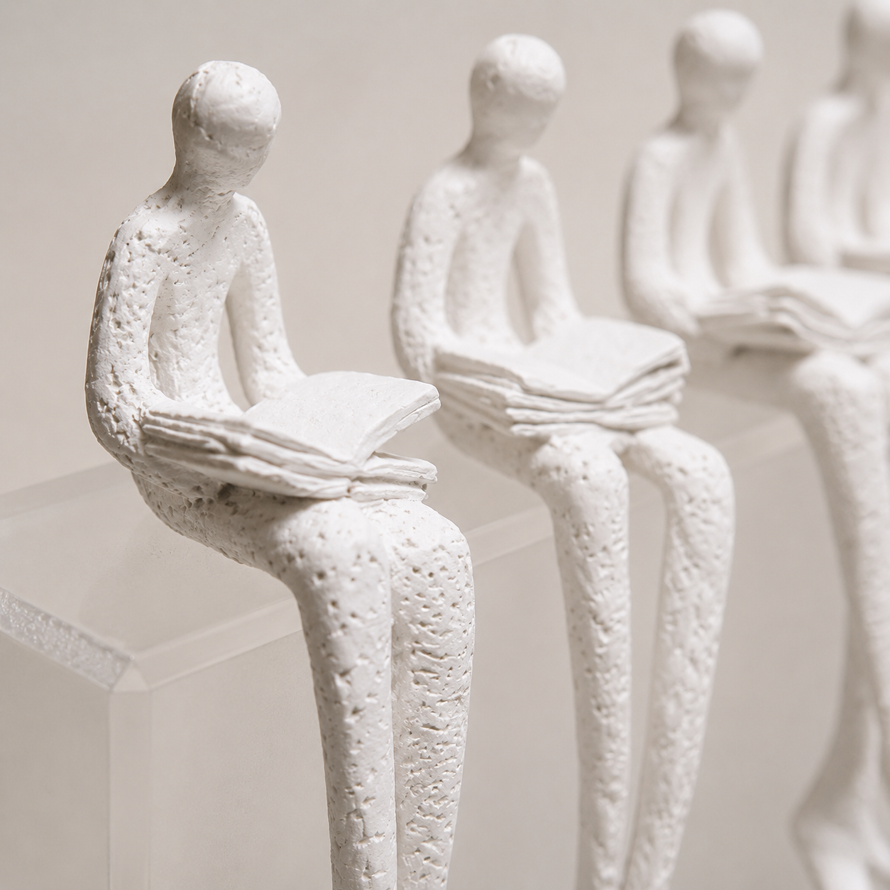 Reader Figurine Set