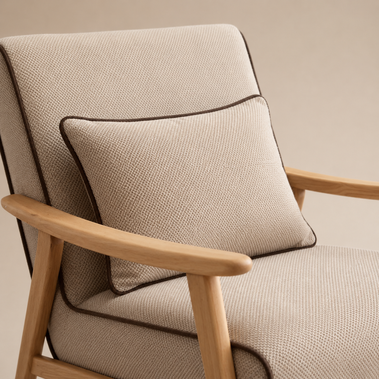 Oslo Wood Lounge Chair
