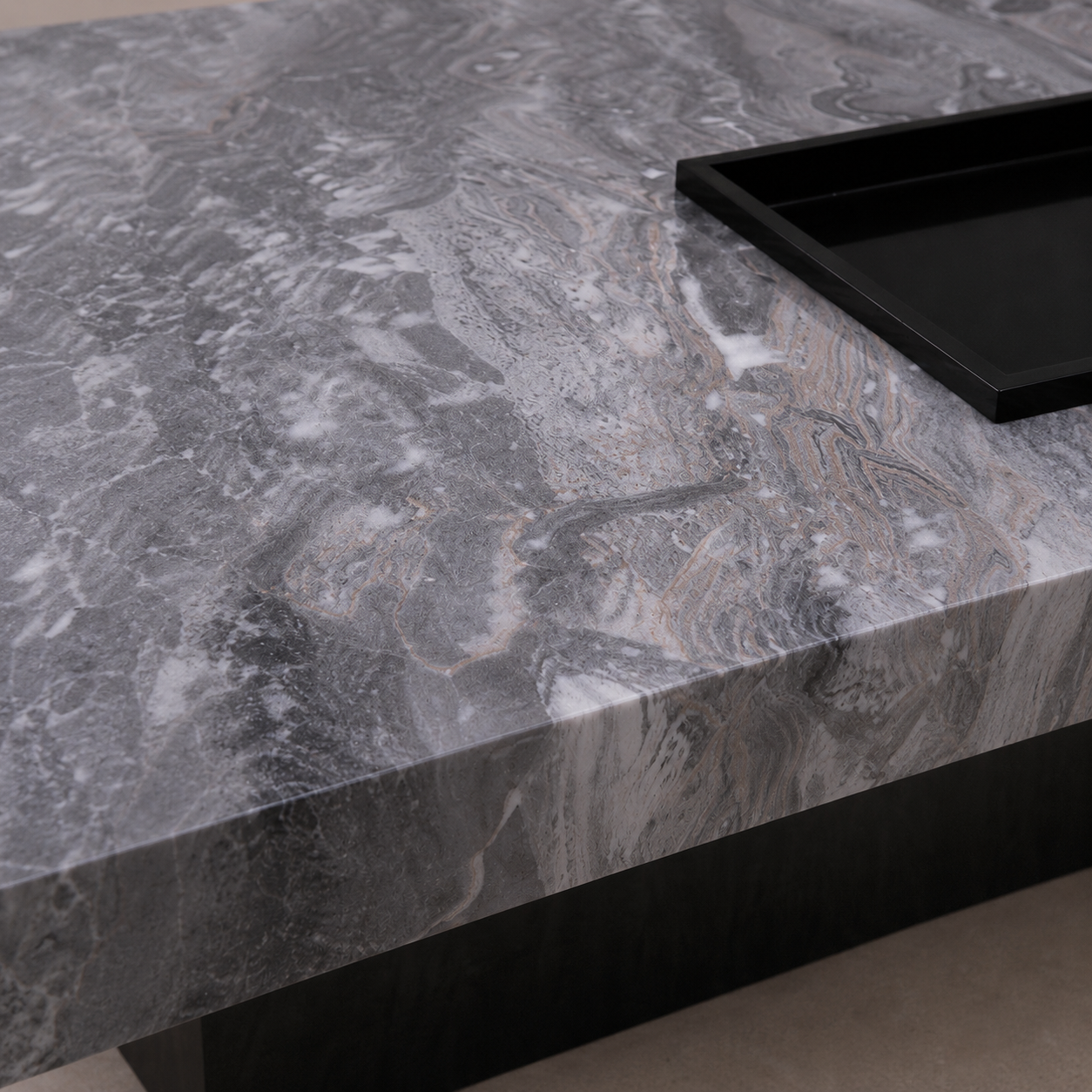 Noiré Coffee Table