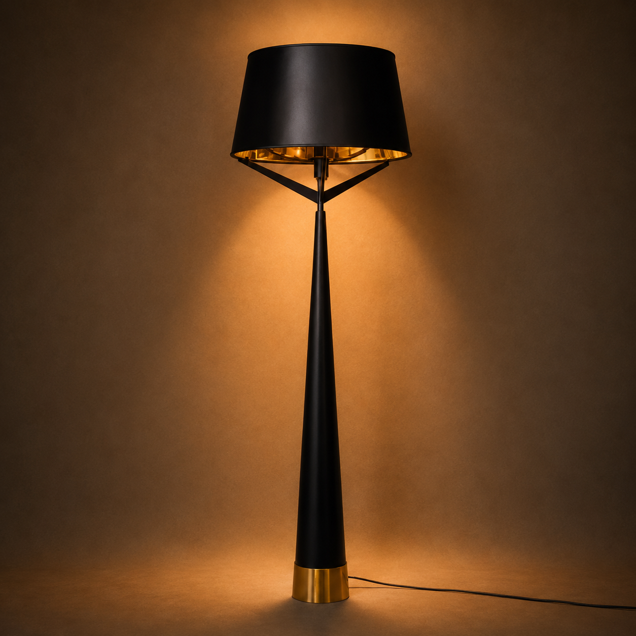 Noir Luxe Floor Lamp