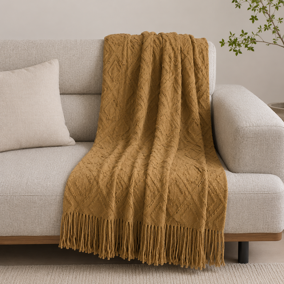 Minimal Decor Throw