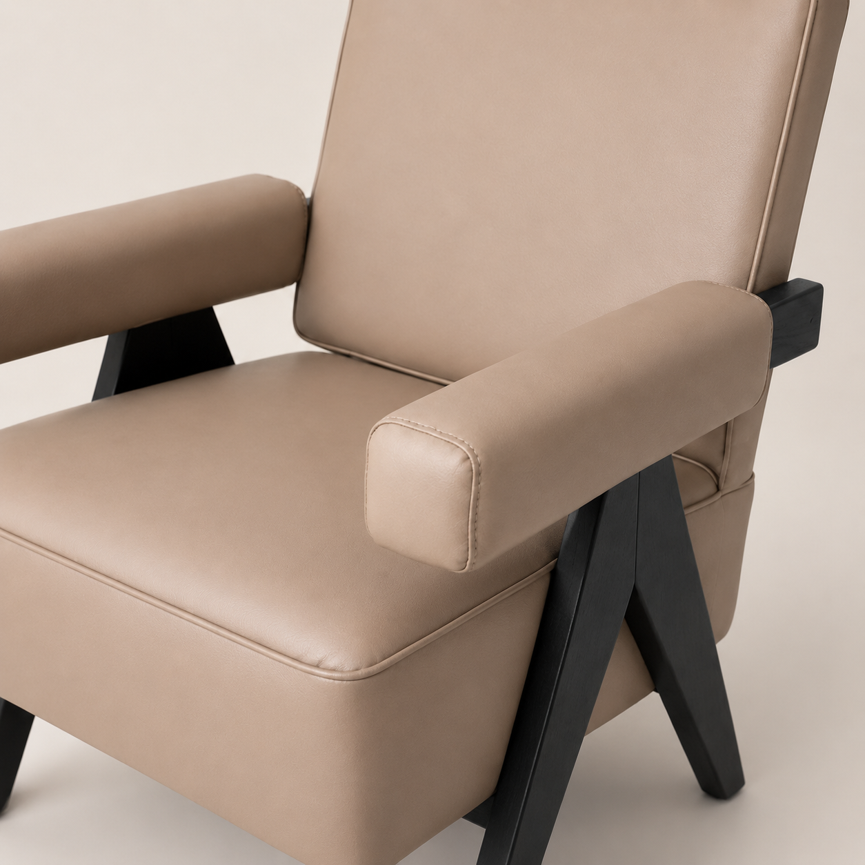 Aster Lounge Chair Brown Leather