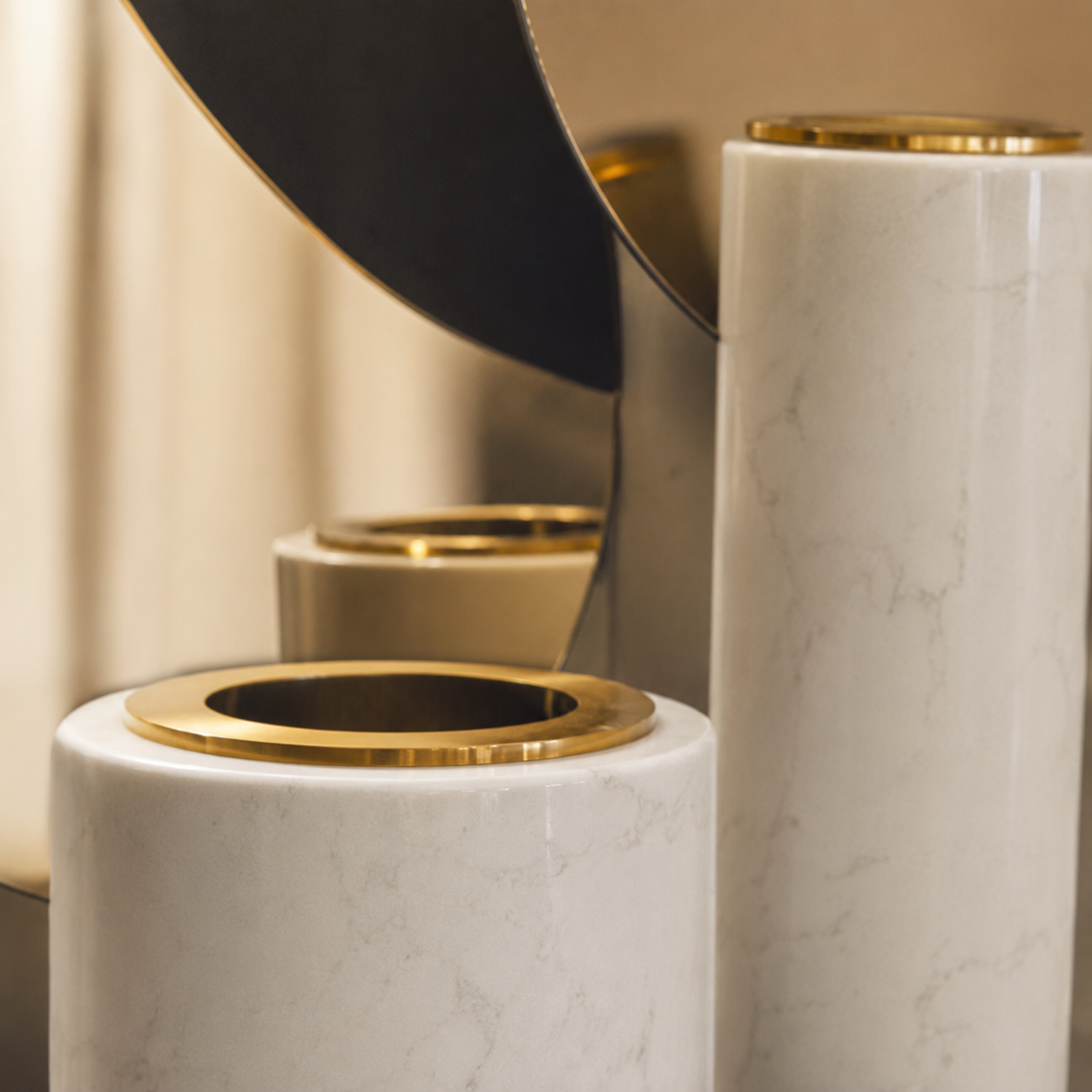 Aurelia Mirror Candle Holder Set