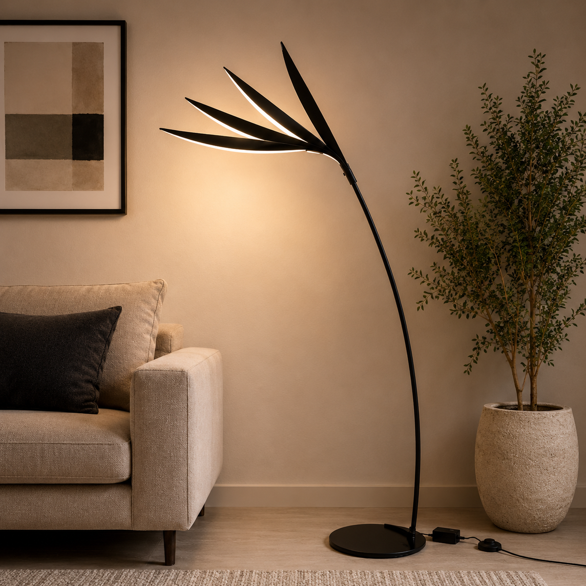 Palm Arc Floor Lamp