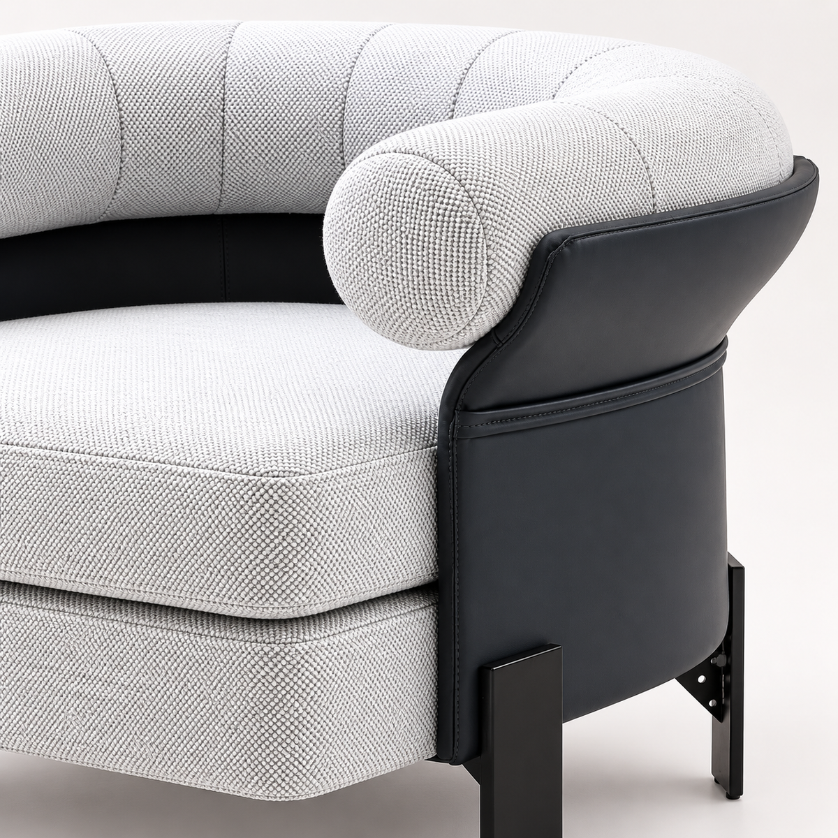 Aurora Lounge Chair